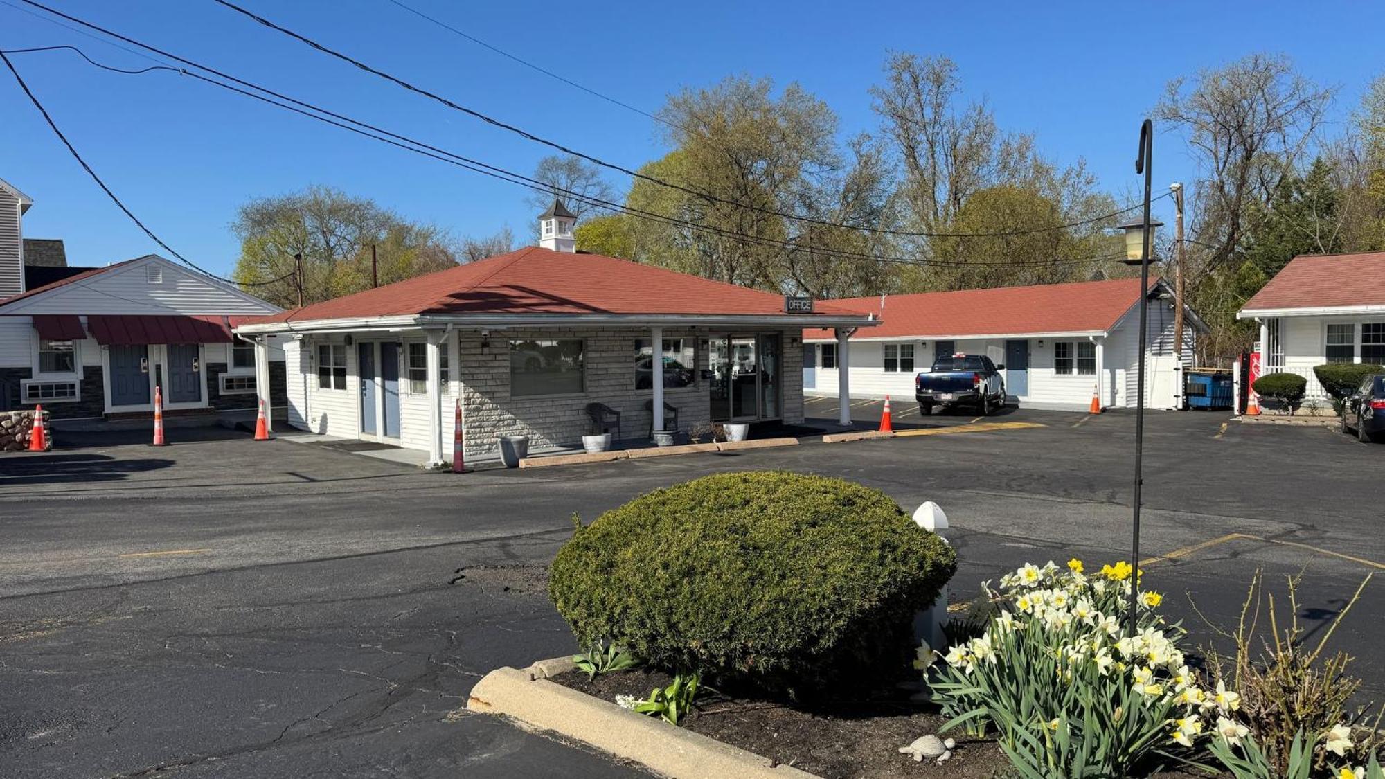 Chisholm'S Motor Inn Saugus Luaran gambar