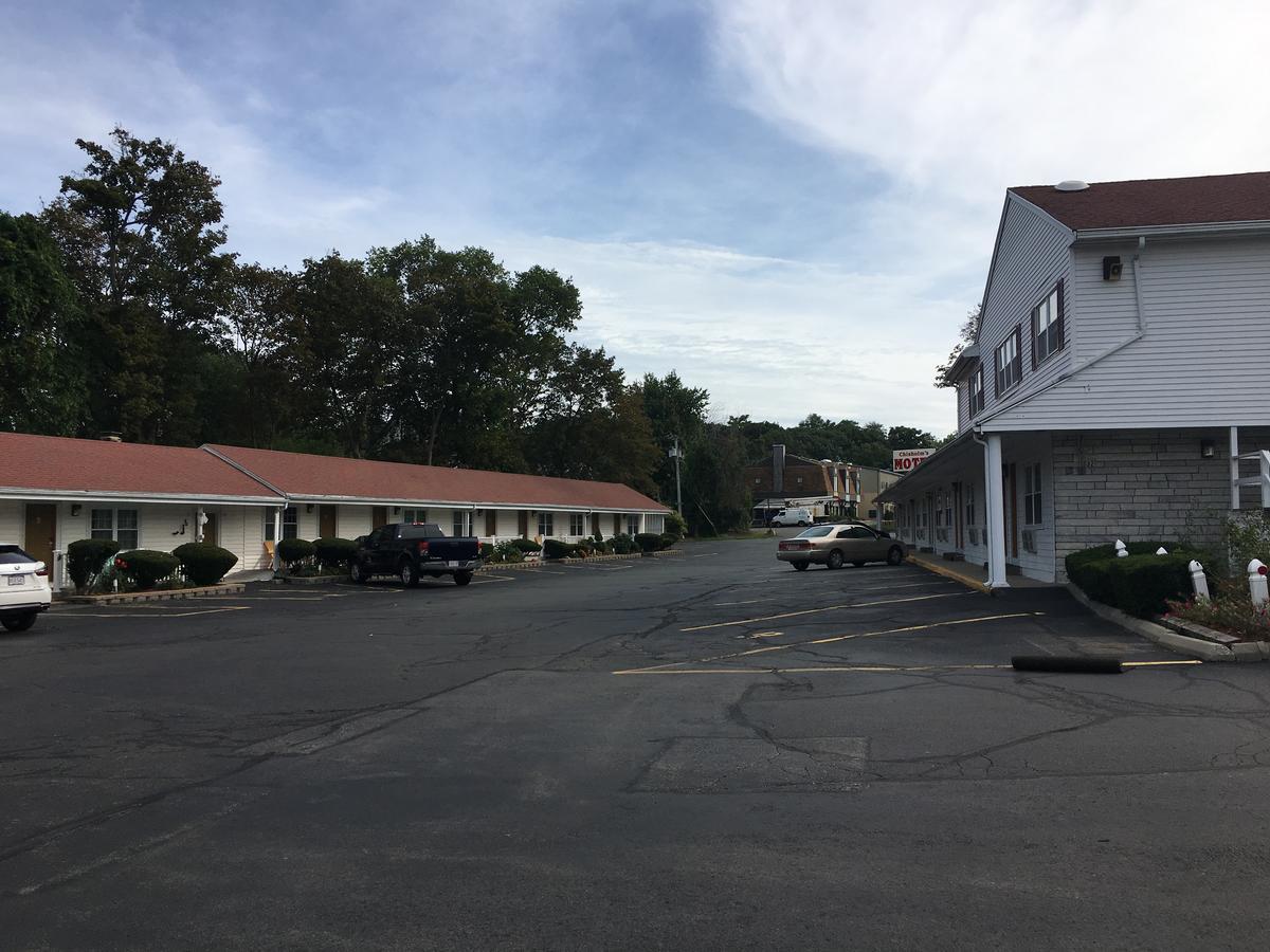 Chisholm'S Motor Inn Saugus Luaran gambar