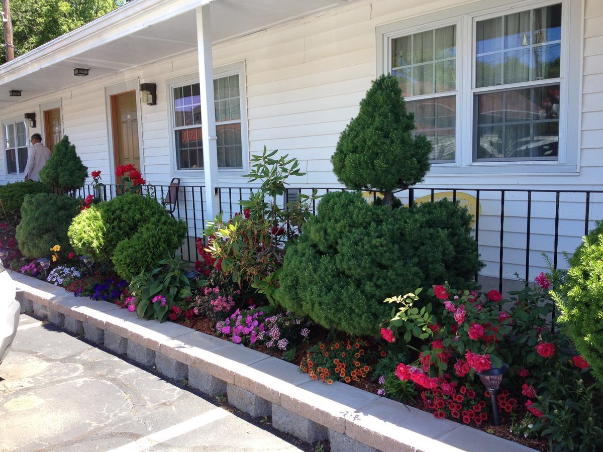 Chisholm'S Motor Inn Saugus Luaran gambar